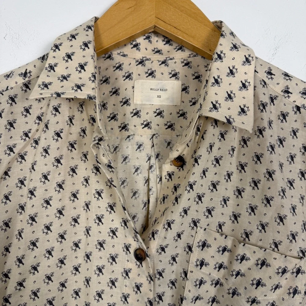 Billy Reid Italian Made Cotton Button Down Shirt XS | Cream Bird Print | NWOT - Picture 2 of 7